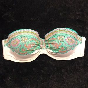 Victoria’s Secret bikini top